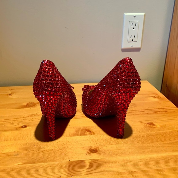 red pumps with hand-glued crystals, custom made, size 6 - Picture 2 of 5
